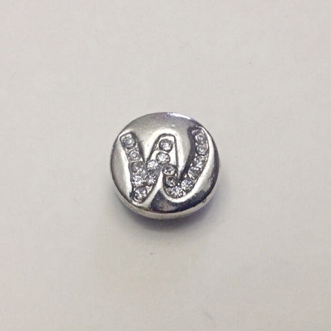 Silver coloured letter W with rhinestones 12 mm snap