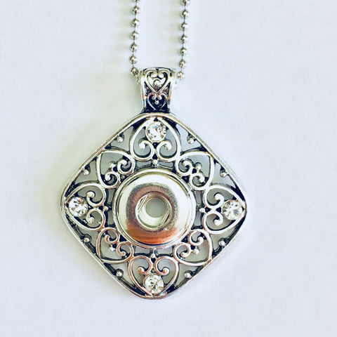 Surrounded By Love Pendant for 12 mm Snap