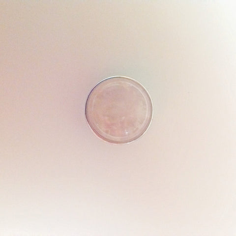 Pink smoky quartz stone snap with thin silver surround 18 mm snap (colour of stone will vary)