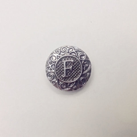 Antique silver coloured letter F 18 mm snap