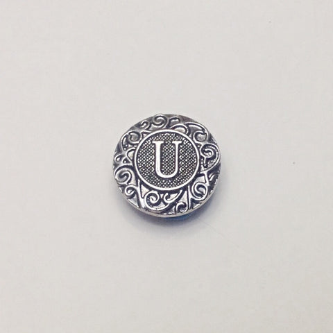 Antique silver coloured letter U 18 mm snap