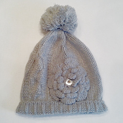 Grey warm cable knit winter hat with flower and pom pom for 18 mm snap