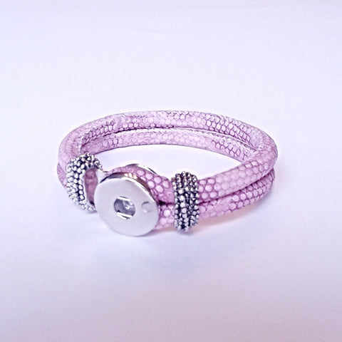Pink PU leather snake skin look button hole bracelet for 18 mm snap