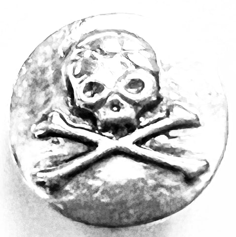 Skull And Bones 18 mm Snap