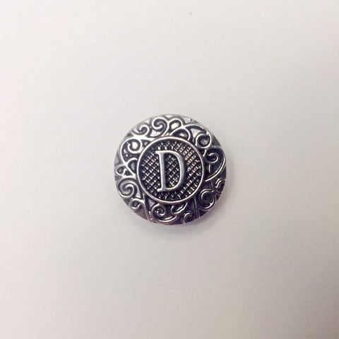 Antique silver coloured letter D 18 mm snap