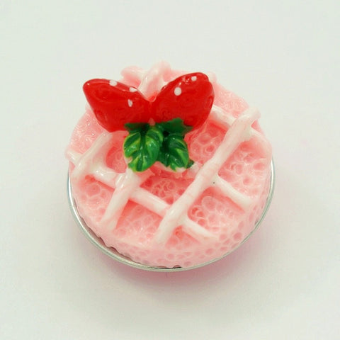 Strawberry Cake 18 mm Snap