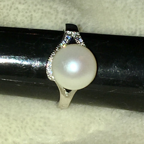 Fresh Water Pearl Adjustable Ring